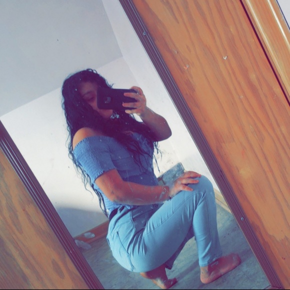 Meet your Posher, Katherine - Picture 1 of 1